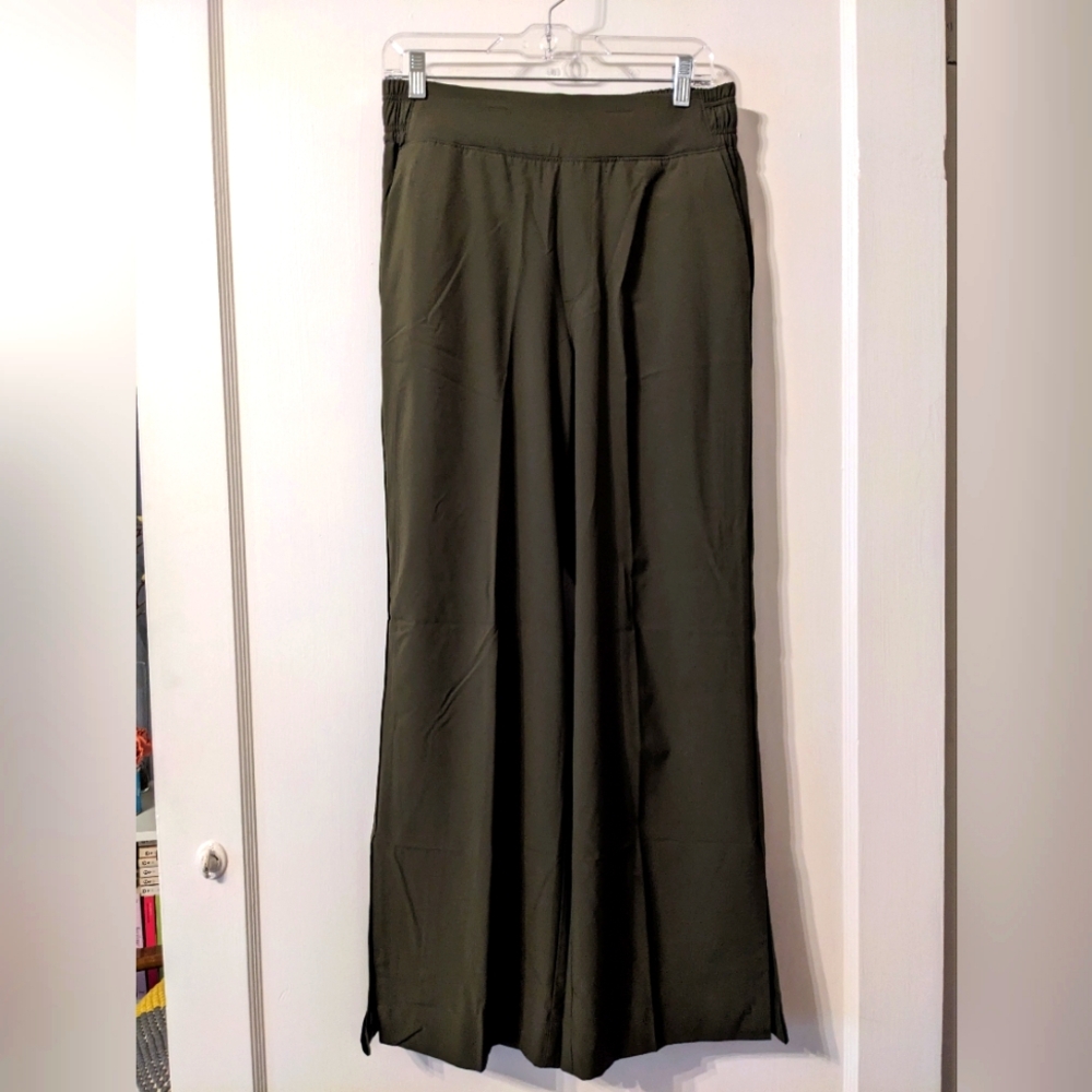 Old Navy High-Waisted StretchTech Wide-Leg Pants